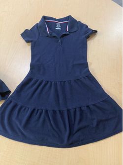School uniform(dress size 7/8 ) in good condition $3.00  dollars