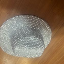 Pearl Hat New $15