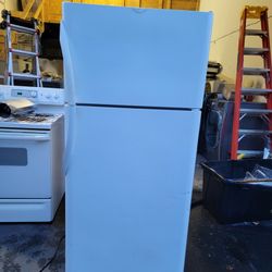 Frigidaire Fridge