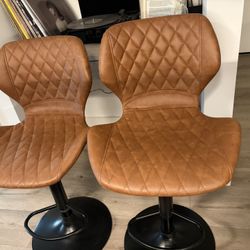 Set Of 2 Kitchen Stools 