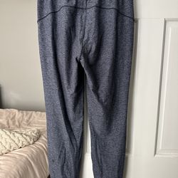 Lululemon ready to Rulu joggers