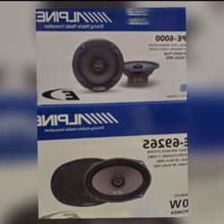 ///////ALPINE 6.5" And 6x9" Price Is For Both