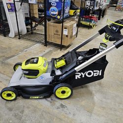 Brand new Ryobi 40 volt push behind lawn mower with battery and rapid charger

$420 FIRM