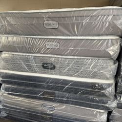 PILLOW TOP ALL FOAM BEAUTY REST MATTRESS