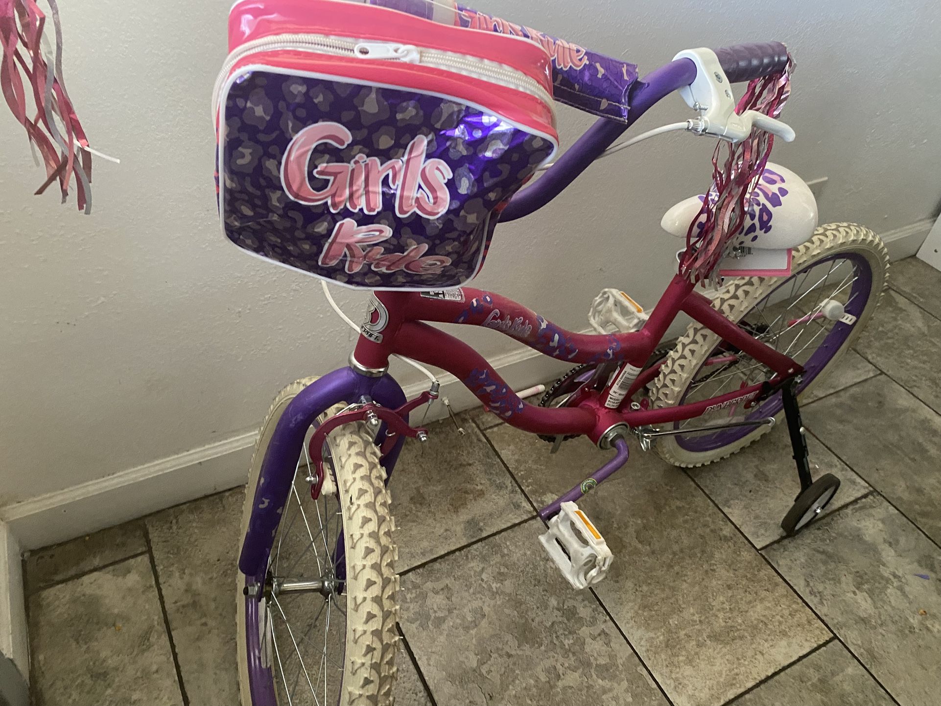 Girl Bike 24”
