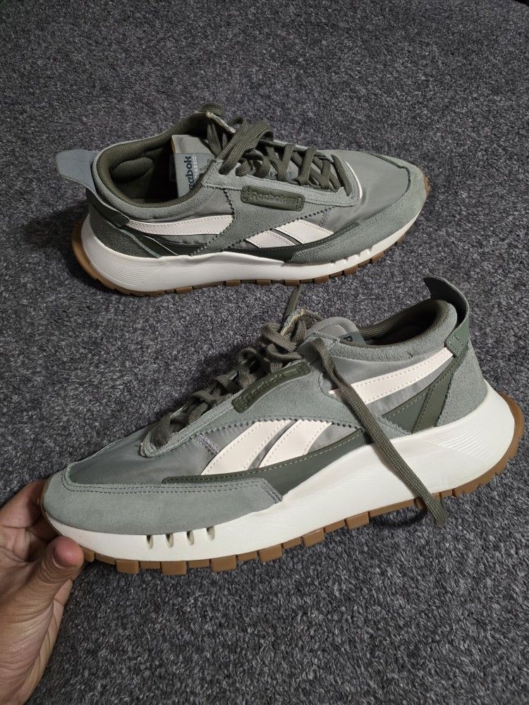 Men's Reebok Shoes Size 11