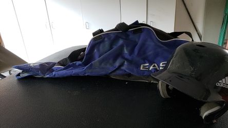Easton baseball bag and kids baseball helmet