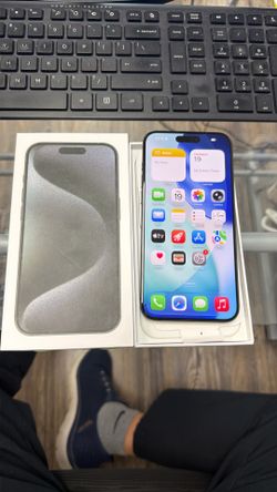 Unlocked iPhone 15 Pro Max 256GB Great Shape