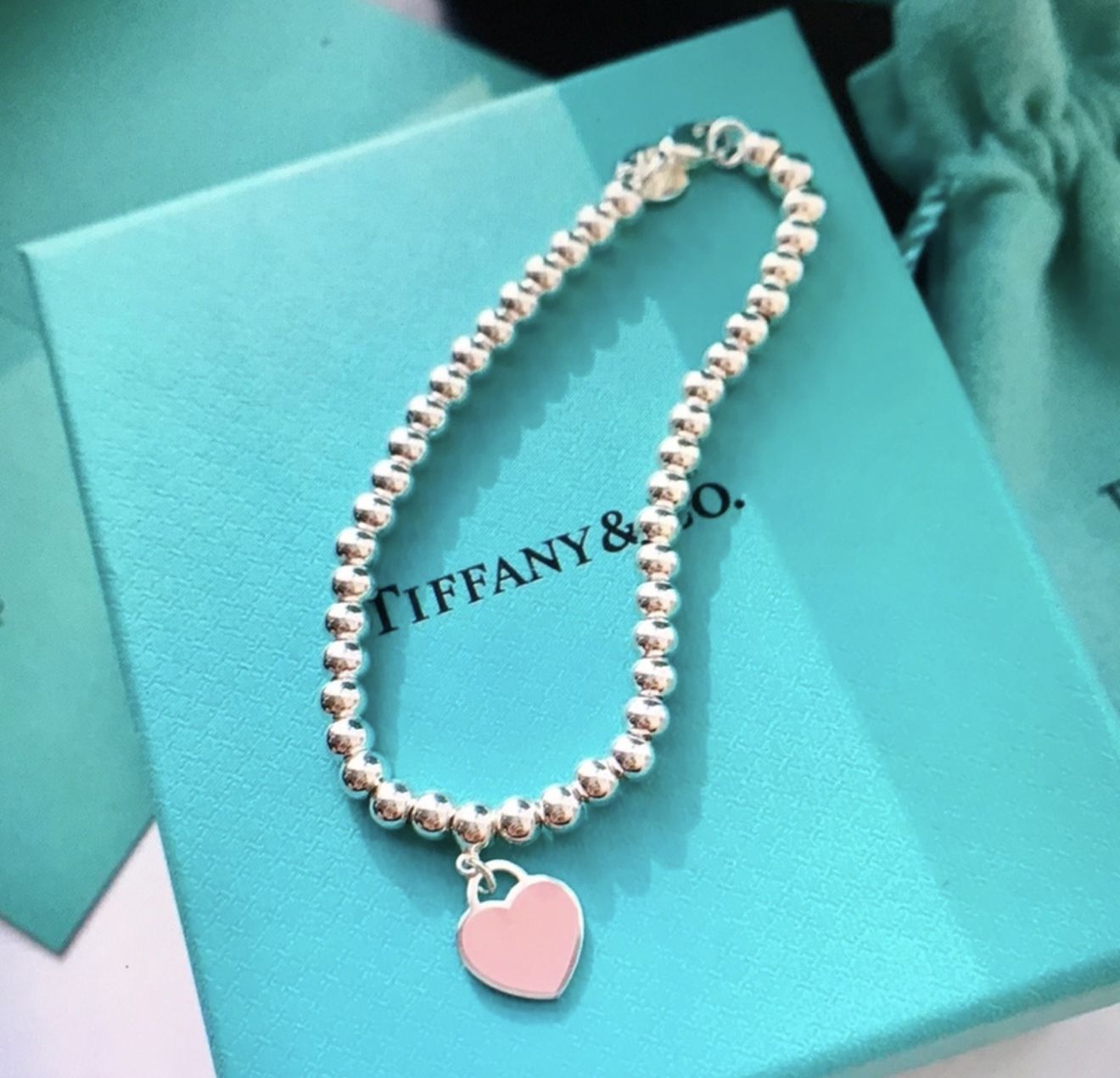 Tiffany & Co. Please Return to Tiffany Pink Heart Tag Beaded Bracelet
