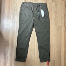 Vince Women’s Utility Pants – Size 31 – Brand New with Tags – Retail $295