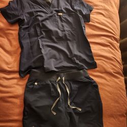Blue Women's FIGS Scrubs Size XL