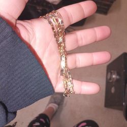 14 Kt Bhg Chain