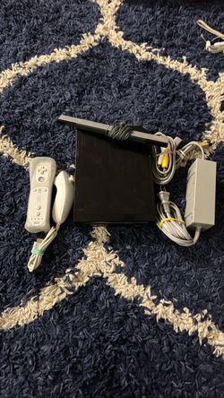 Nintendo Wii Black Console Bundle