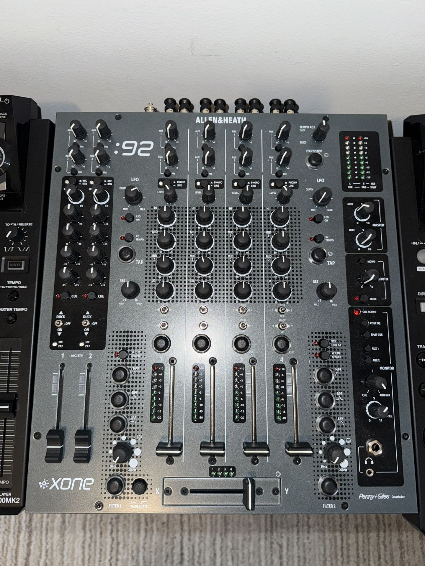 XONE:92 6-Channel DJ Mixer