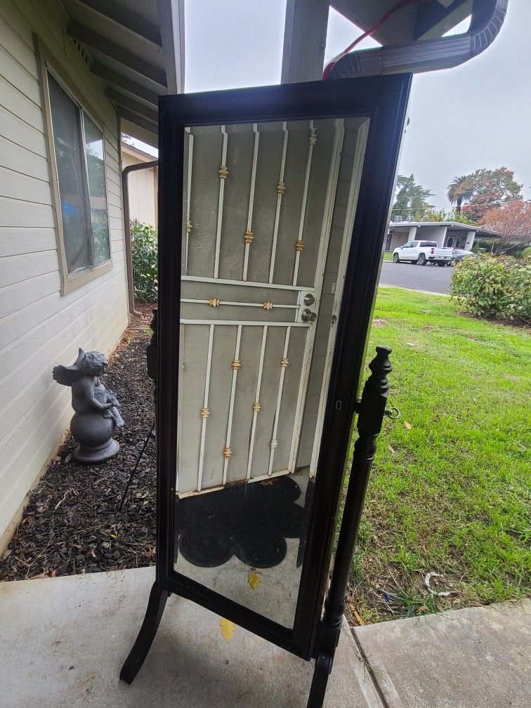 Mirrored Jewelry Cabinet 
