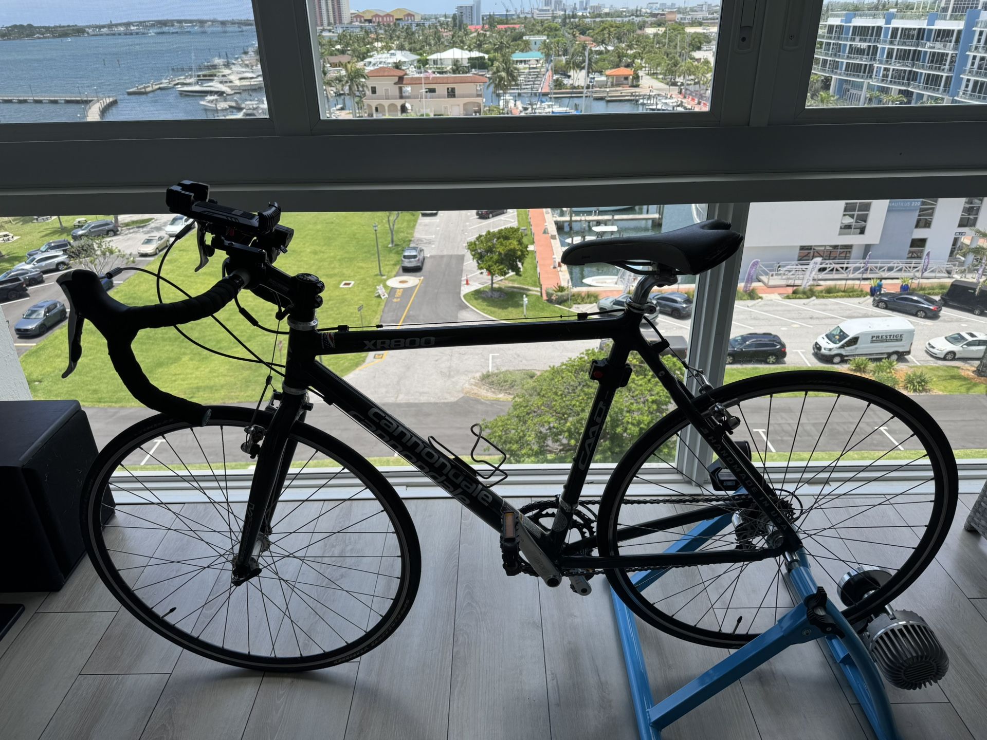 Cannondale XR800 Cyclocross/Road Bike