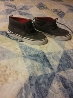 Genuine kids. Size 8