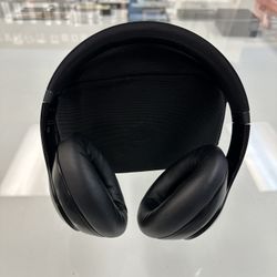 Beats Studio Pro