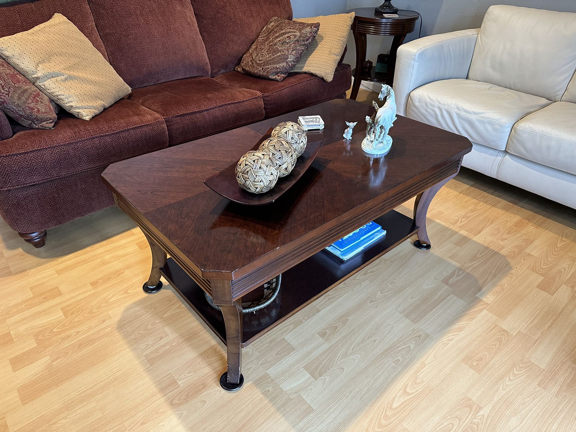 Coffee Table And 2 Matching Side Tables