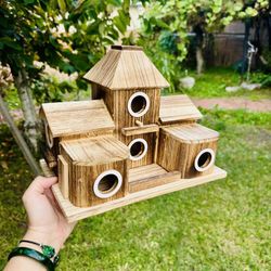 Wood Bird House Feeder New Condition