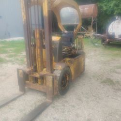 Forklift  