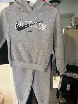 NIKE SWEAT SUIT 2PIECE SET 4T