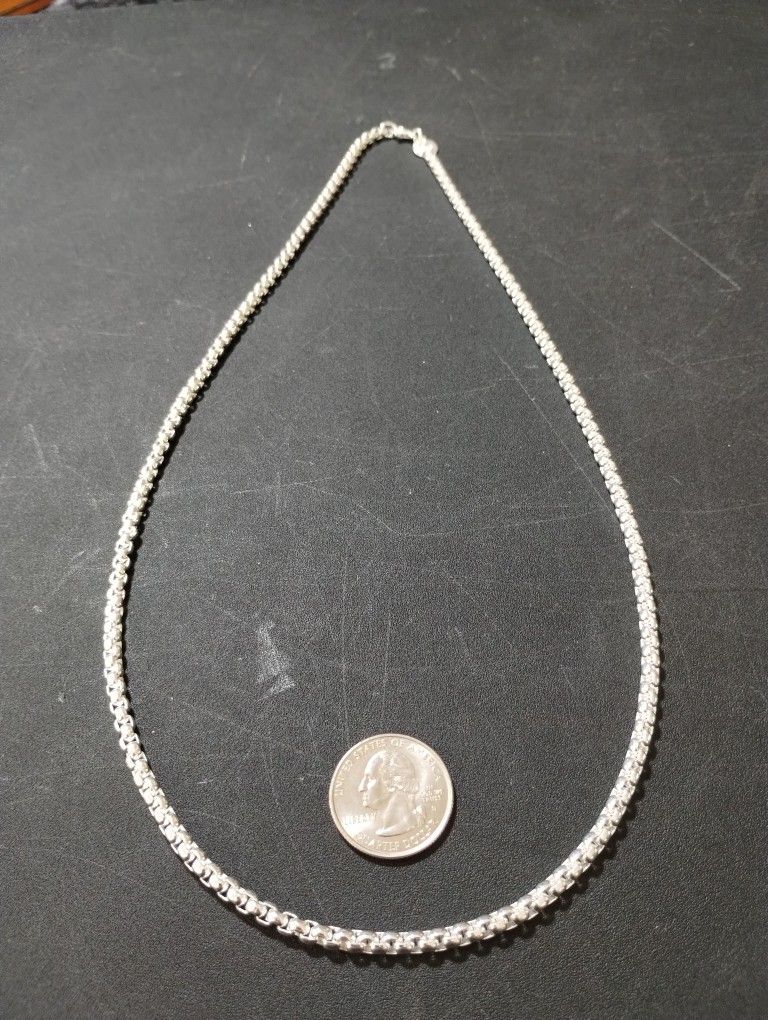 Sterling Silver Rounded Box Chain Necklace