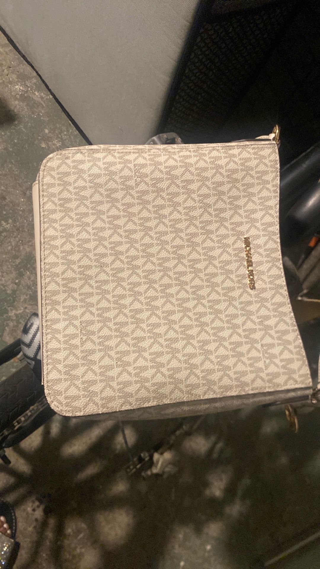 Michael kors purse
