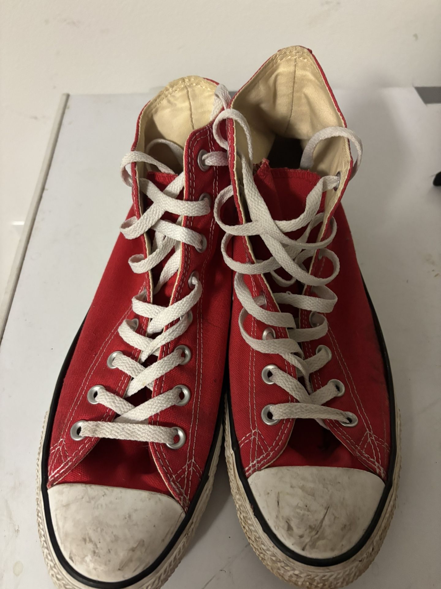 Red Converse Size 10