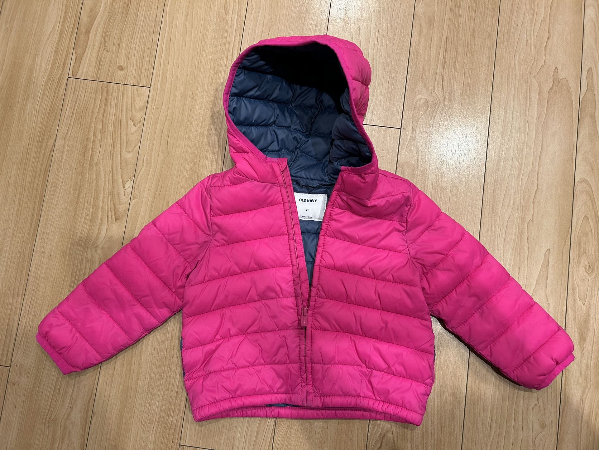 Pink Old Navy Jacket With Hood, Size 2 T (Great Condition)