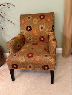 Accent chair