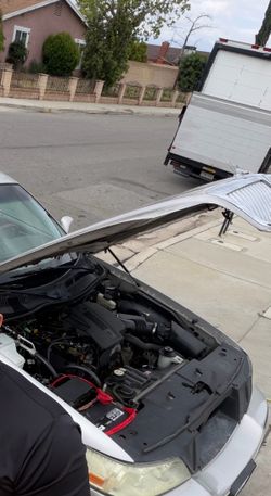 2004 Lincoln Town Car