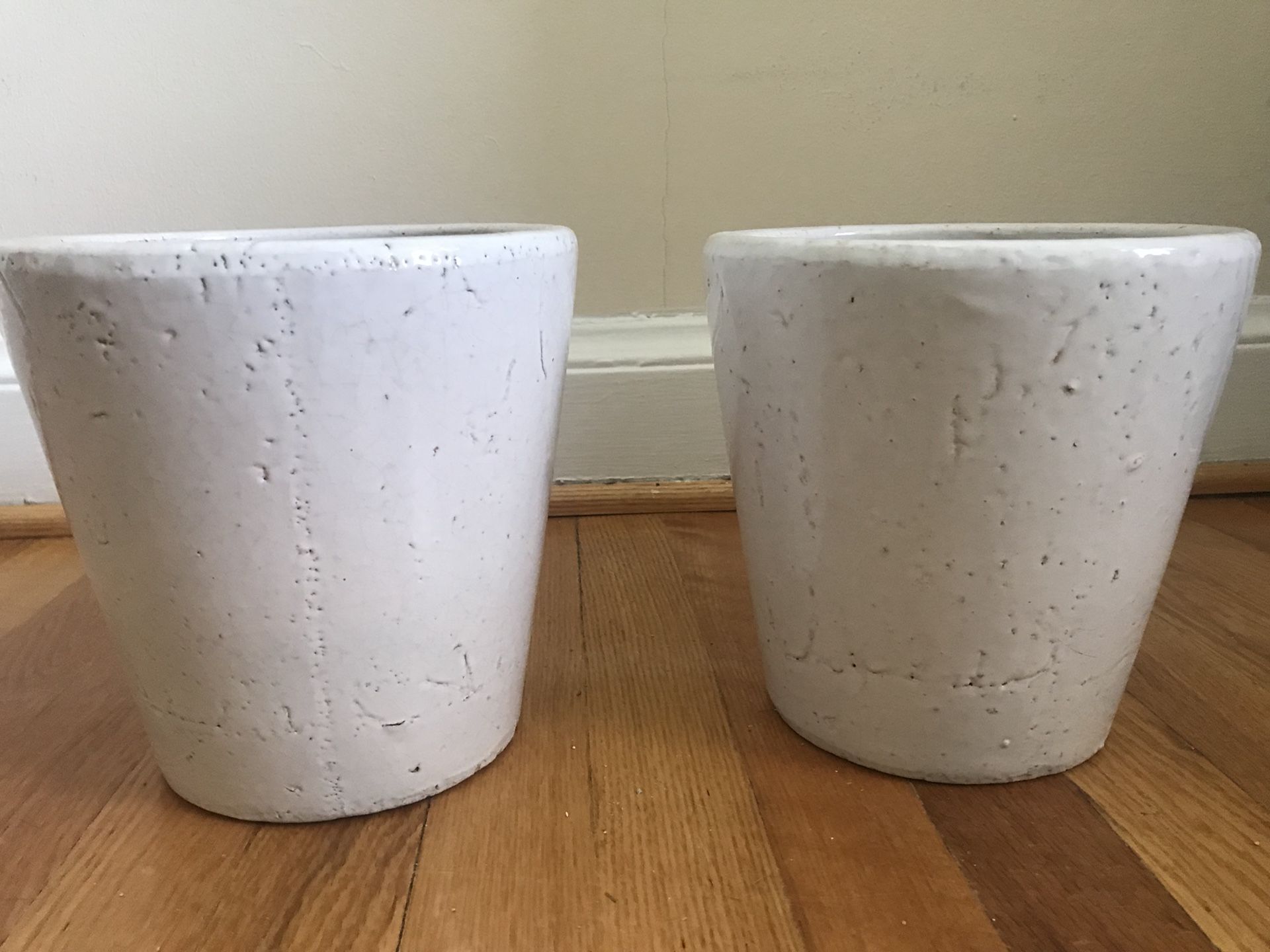 Nice white-painted clay flower pots