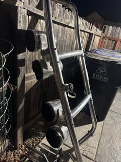 Wake board tower with (4) speakers