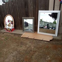 Assorted mirror