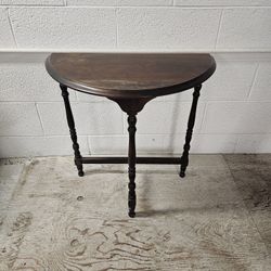 Vintage Wood demilune console table - 3 Leg Half Moon. 