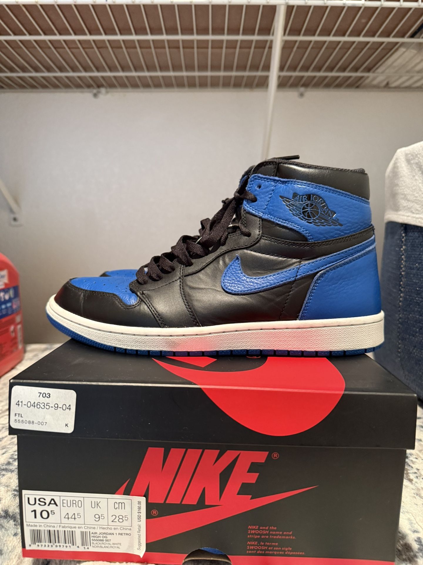 Air Jordan 1 Royals 