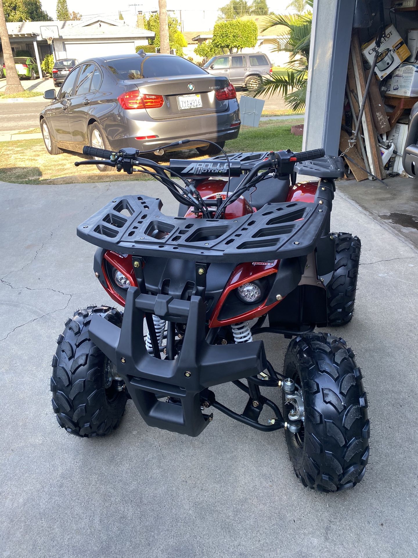 apollo 4 wheeler 250cc