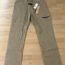 Dark Oat Essentails Sweats 