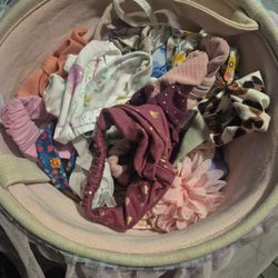 BABY GIRL HEAD BANDS AND BOWS