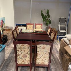 8 Chairs dining table 