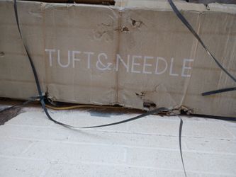 Tuft & Needle MATTRESS FRAME ELECTRIC