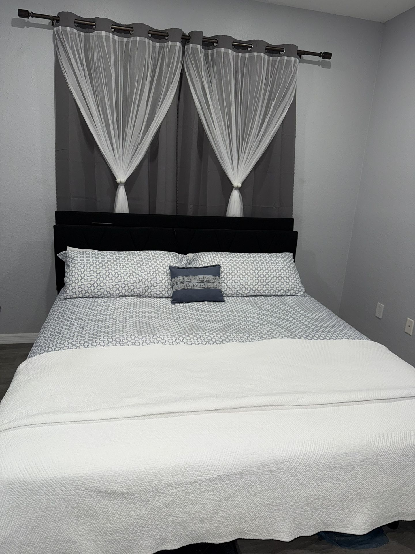 King Size Bed