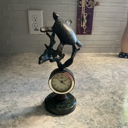 SPI SAN PACIFIC INTERNATIONAL BRONZE SEA TURTLE/DOLPHIN CLOCK 9" HIGH.