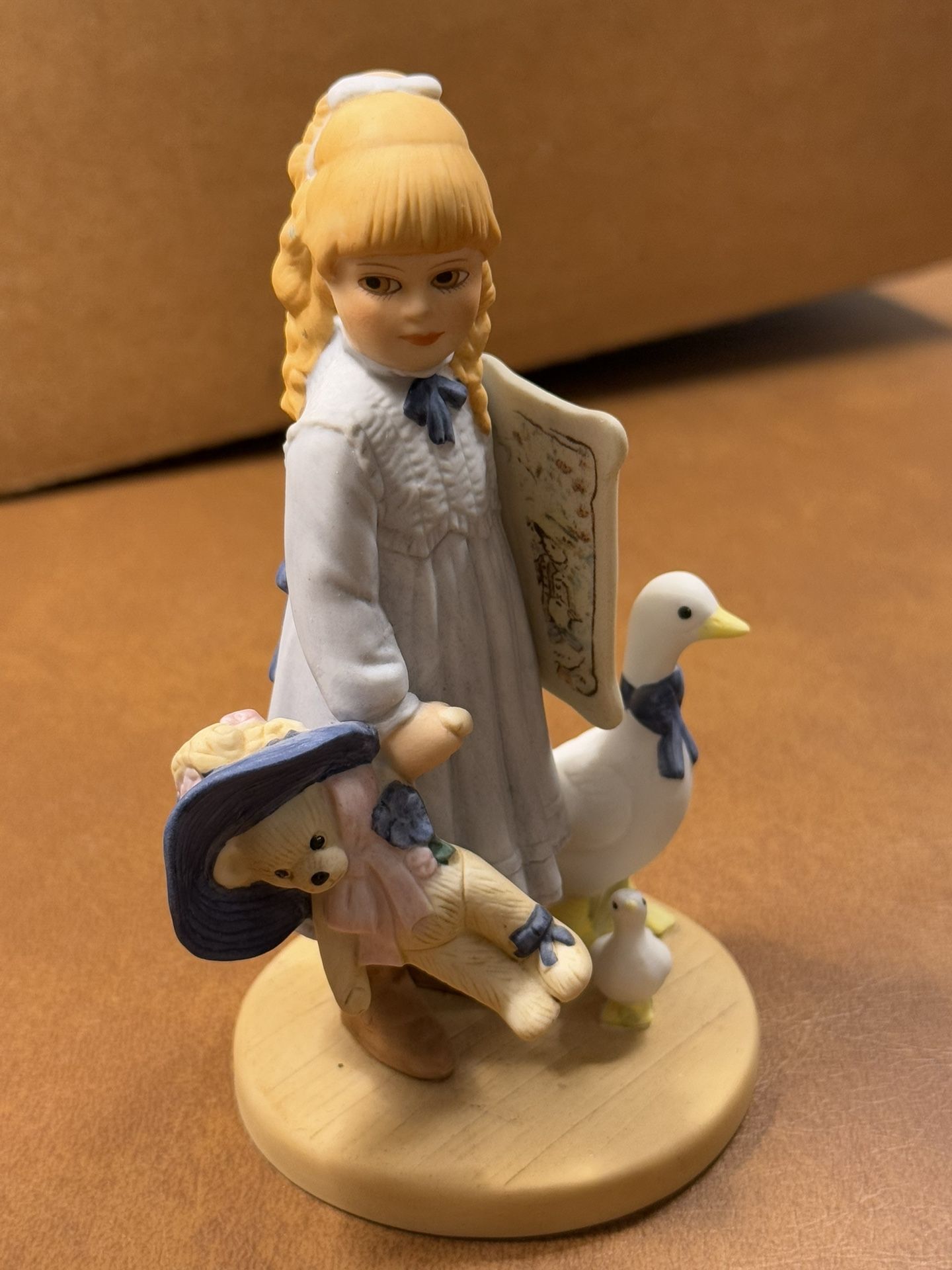 Jan Hagara “Adell” Figurine #S20506