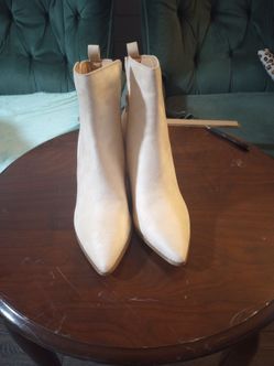 Women's cream colored leather boots, size 12