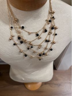 Necklace.  Beautiful.