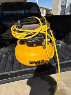 Portable Electric Pancake Air Compressor