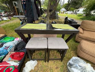 Bar table