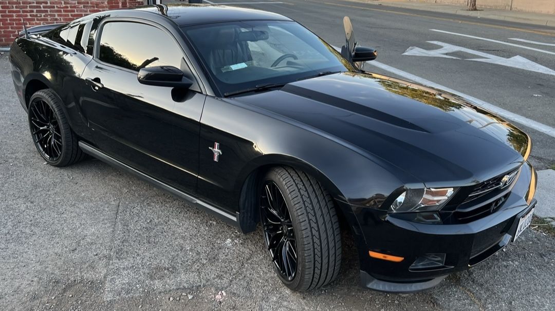 2011 Ford Mustang